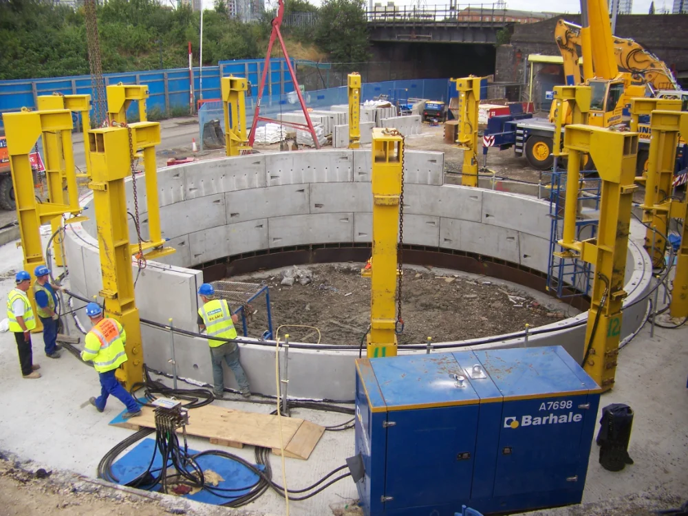 Caisson Shaft and Jacking Collar